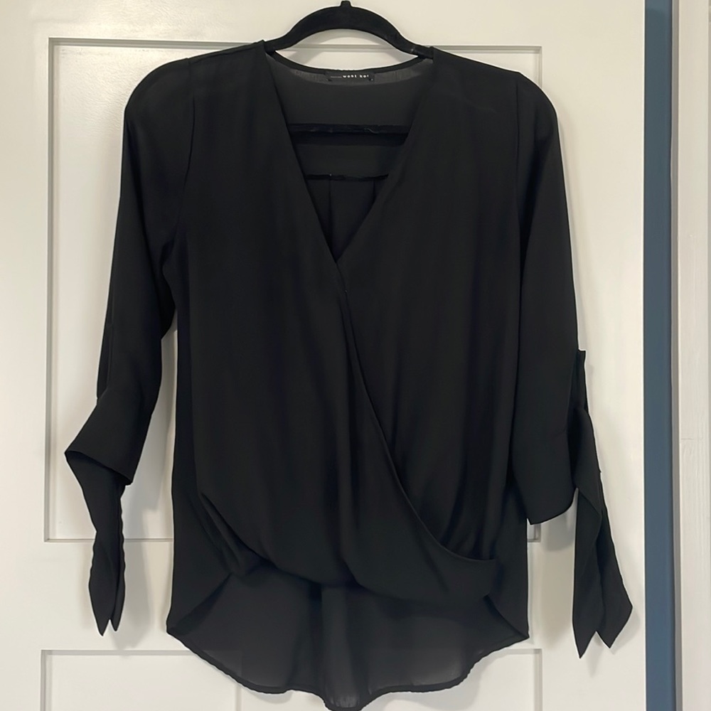 Professional black top.